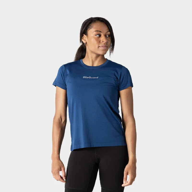 RE-LIITE T-SHIRT (WOMEN) - BLUE MELANGE-- Iron Safe Non-Iron Wrinkle Free