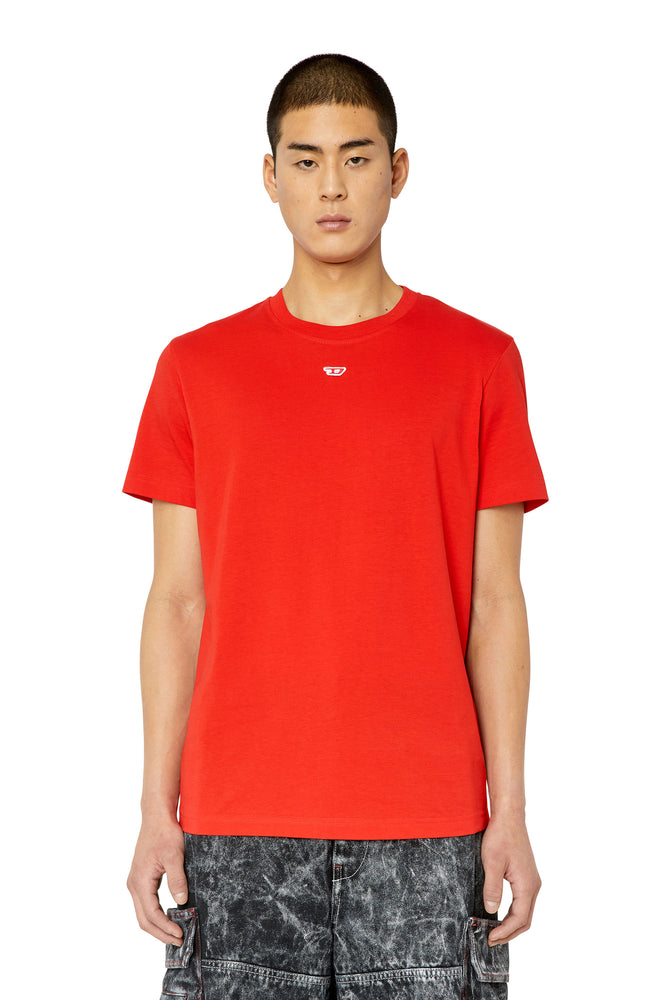 T-shirt with D patch-- Notch Collar Peter Pan Collar Cowl Neck