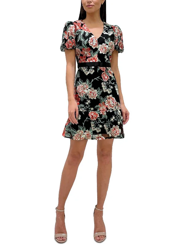 Womens Embroidered Flowers Puff Sleeves Cocktail and Party Dress Boatneck Modish Everyday Womens Embroidered Flowers Puff Sleeves Cocktail and Party Dress Boatneck Modish Everyday