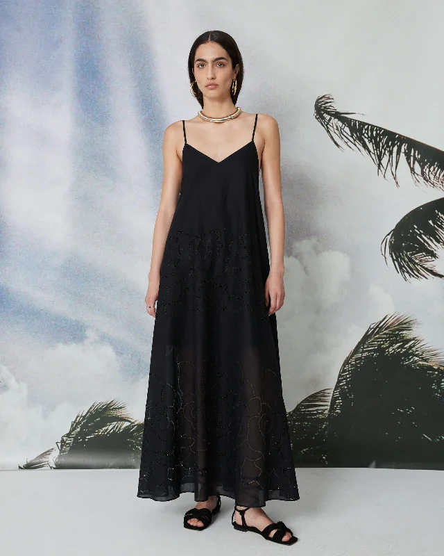 Floral Embroidery Long Dress - Black Shift Classic Vintage