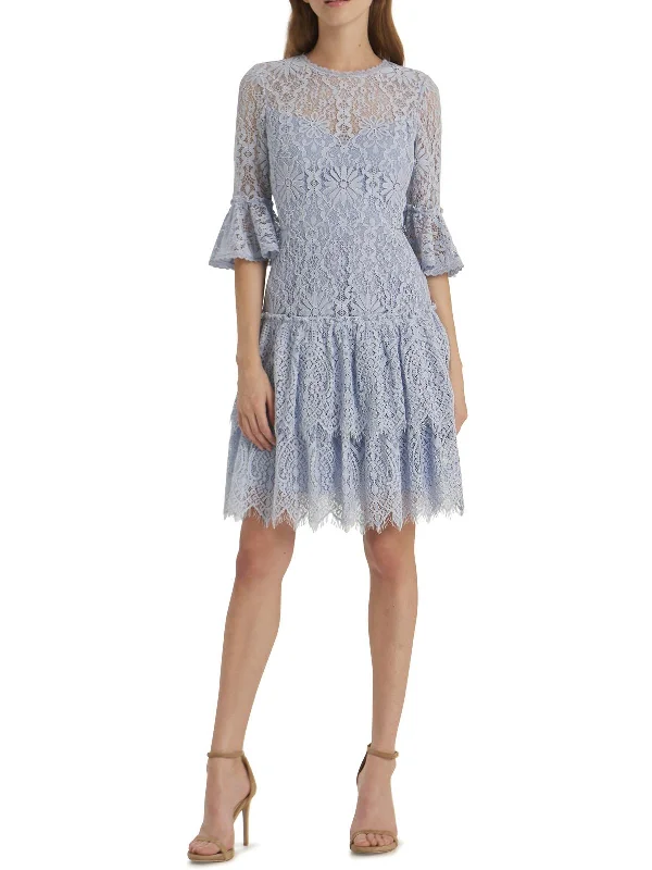 Womens Floral Lace Cocktail and Party Dress Crew Neckline Sporty
