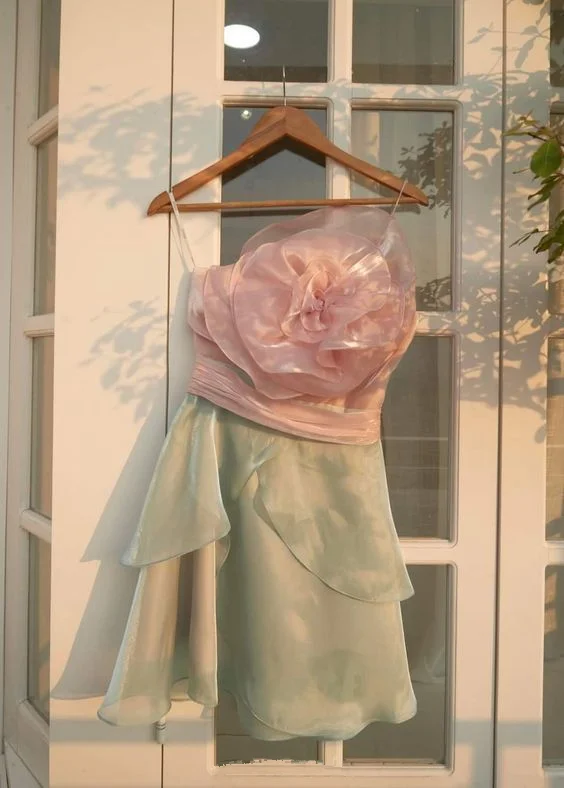 Chic Flower Design Short Homecoming Dress,Mini Dress,Beach Dress Y2000 Elegant Off-Shoulder Dress Mini Chic Flower Design Short Homecoming Dress,Mini Dress,Beach Dress Y2000 Elegant Off-Shoulder Dress Mini