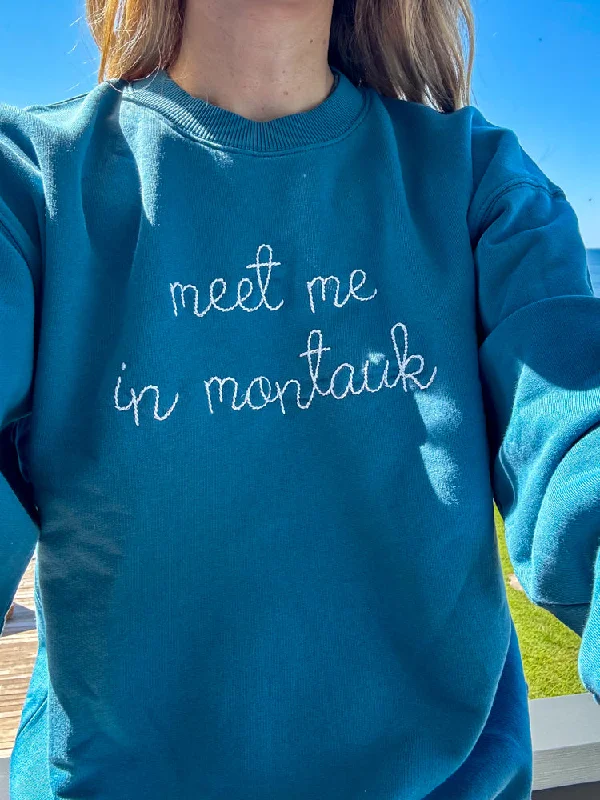 "meet me in montauk" Women's Sweatshirt Hoodie with Rolled Sleeves Casual Relaxed