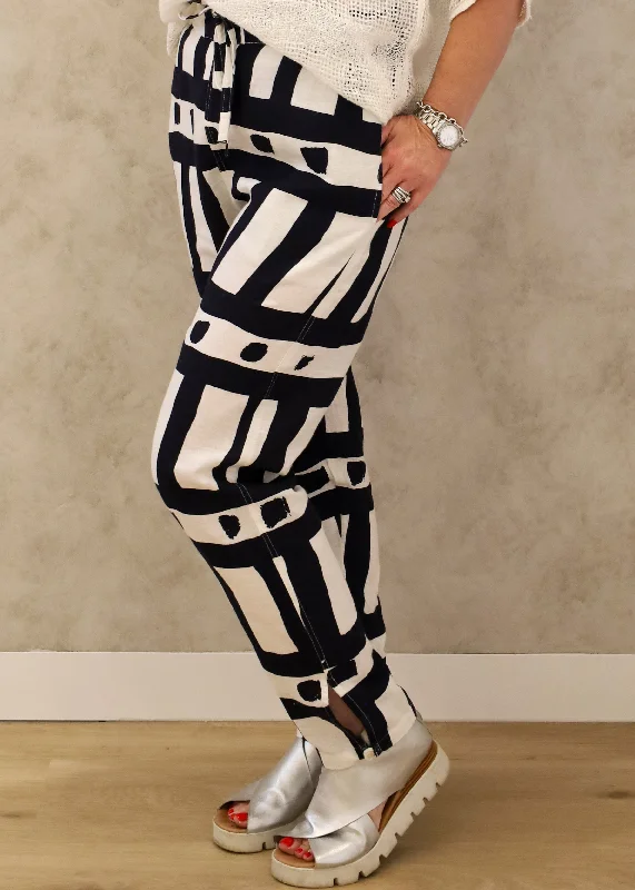 Chester Linen Pant in Navy High-Waist Jogger Pants