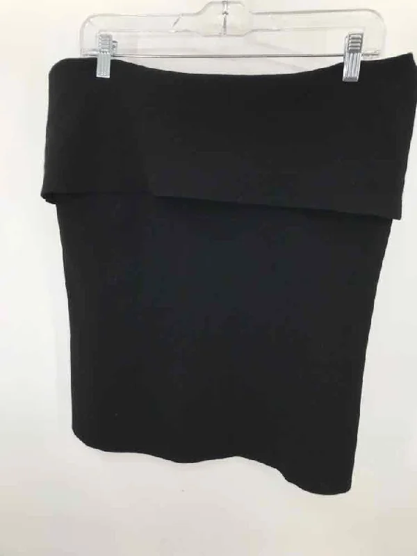 Pre-Owned Ann Taylor Black Size Medium Knit Sleeveless Sweater Boat Neck Shawl Collar Notched Collar Pre-Owned Ann Taylor Black Size Medium Knit Sleeveless Sweater Boat Neck Shawl Collar Notched Collar