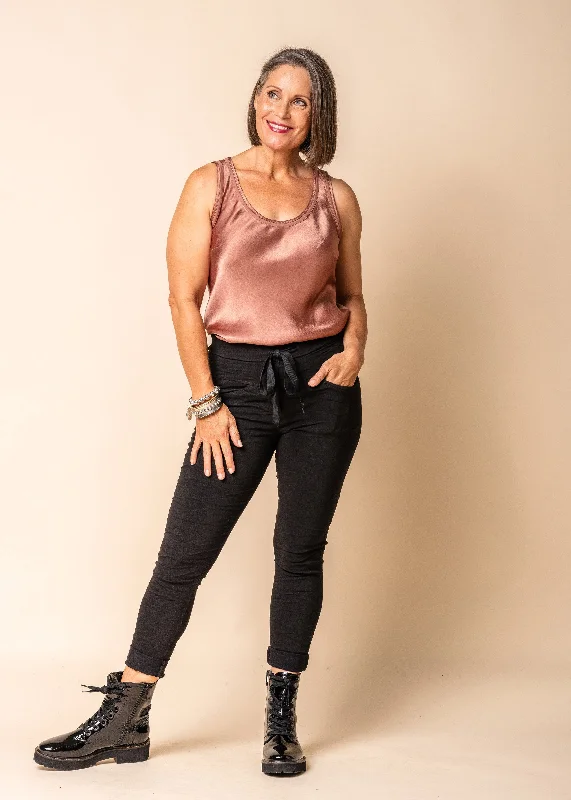 Daisy Cotton Pants in Onyx Chic Checkered Pants