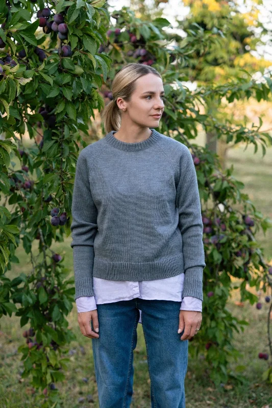 Crew Neck Merino Wool Sweater Grey Zippered Buttoned Snapped