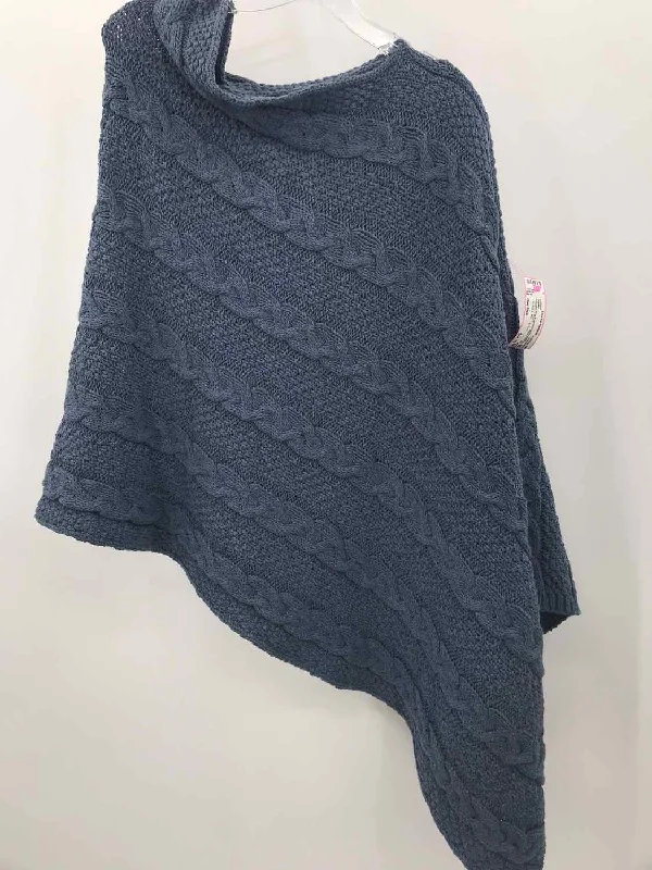 Pre-Owned In2Green Blue Size One Size Poncho Sweater Solid Print Embellished