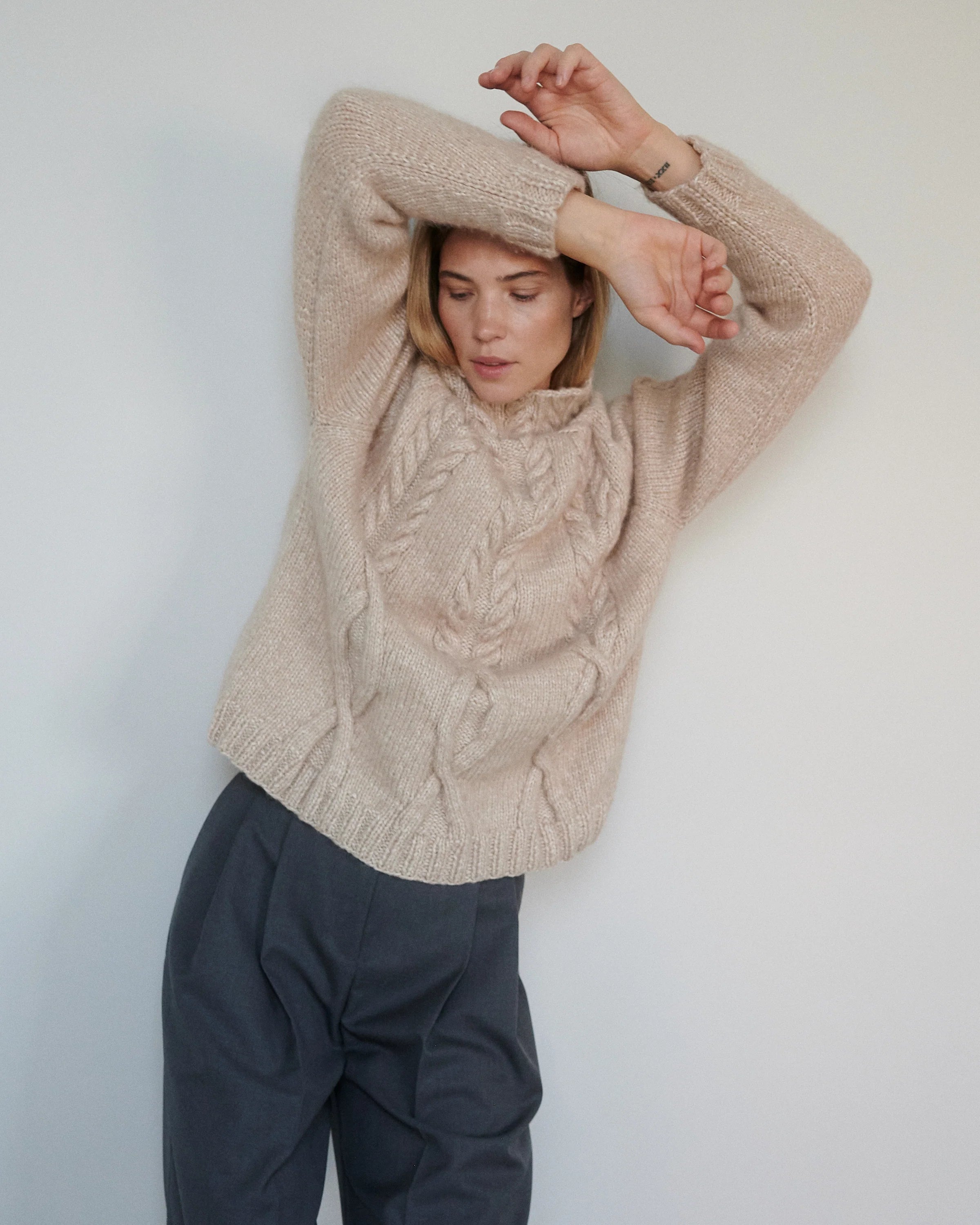 Ūla Merino Wool Sweater Beige Solid Print Embellished