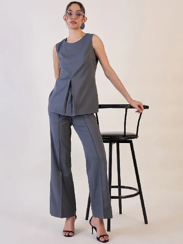 Grey Round Neck Top with Pin tuck Pants Comfy Zip-Up Pants