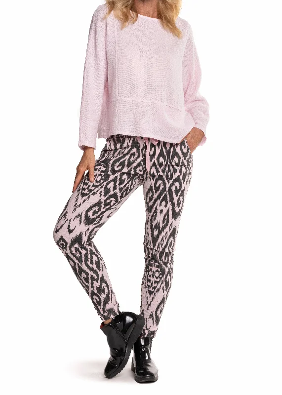Cyrilla Pant in Tutu Casual Skinny Fit Pants